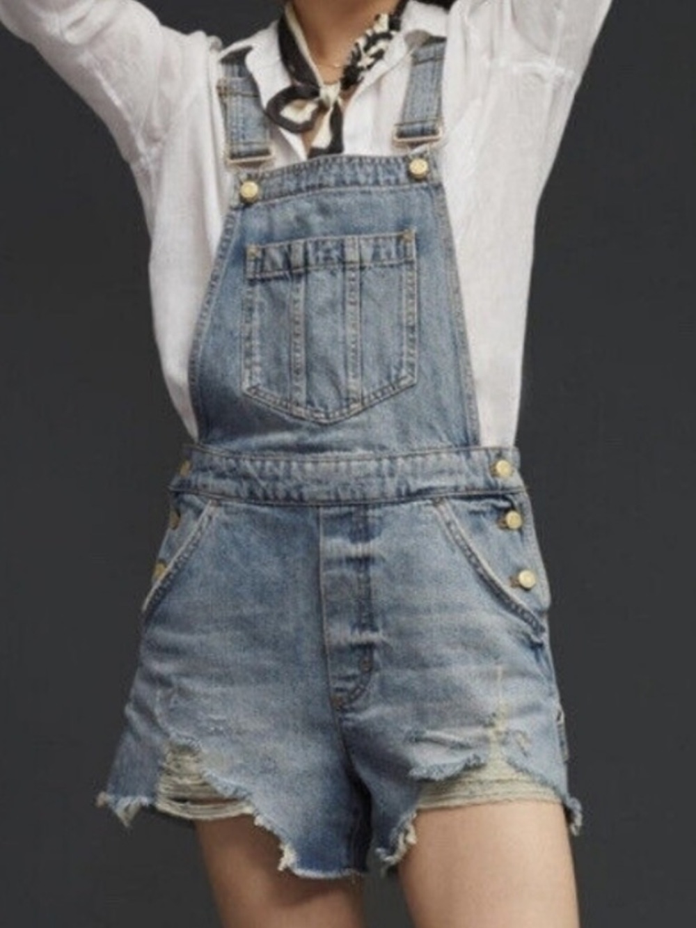Pilcro and the Letterpress distressed denim cutoff shortalls overalls size 27”